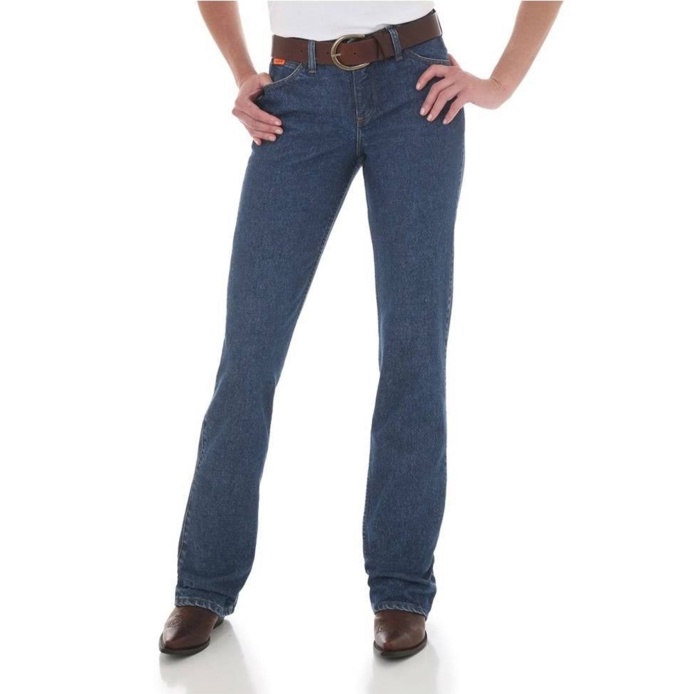 Wrangler Women’s Mid-Rise Boot Cut Jeans- Size 29 Tall.